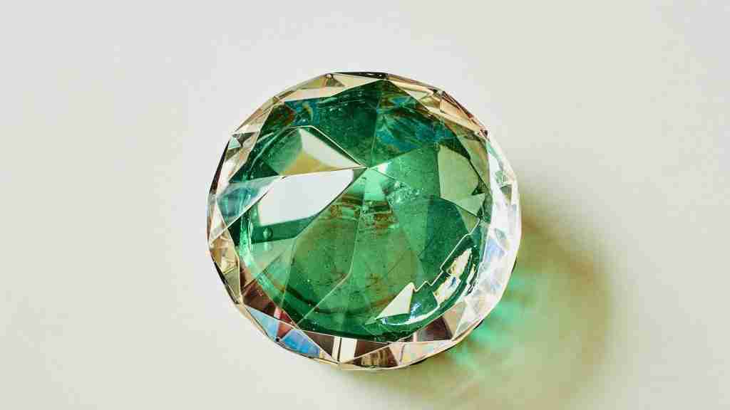 One of fun facts about may : birthstone is emerald 