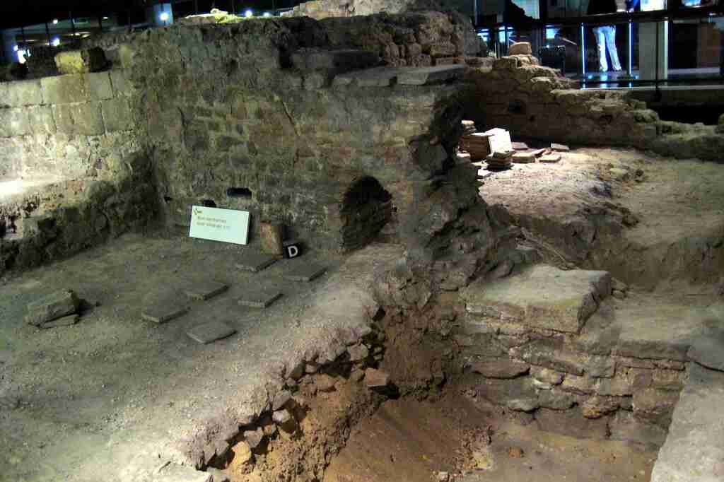  hypocausts