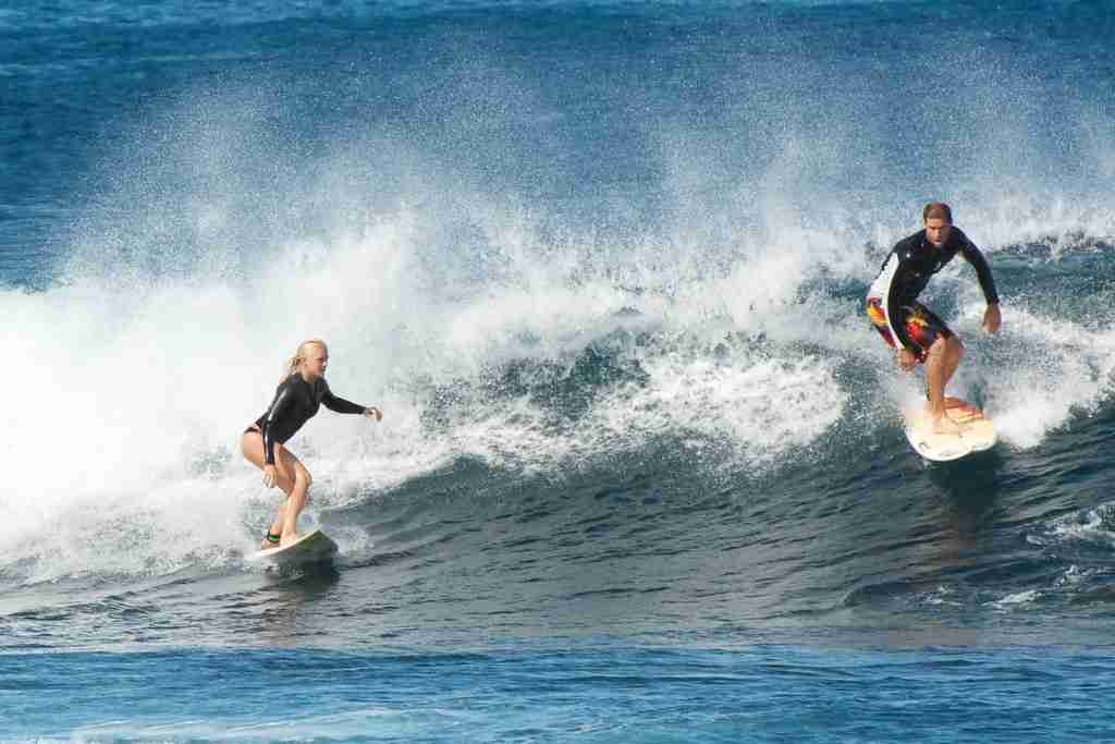 surfing, fun facts about Hawaii