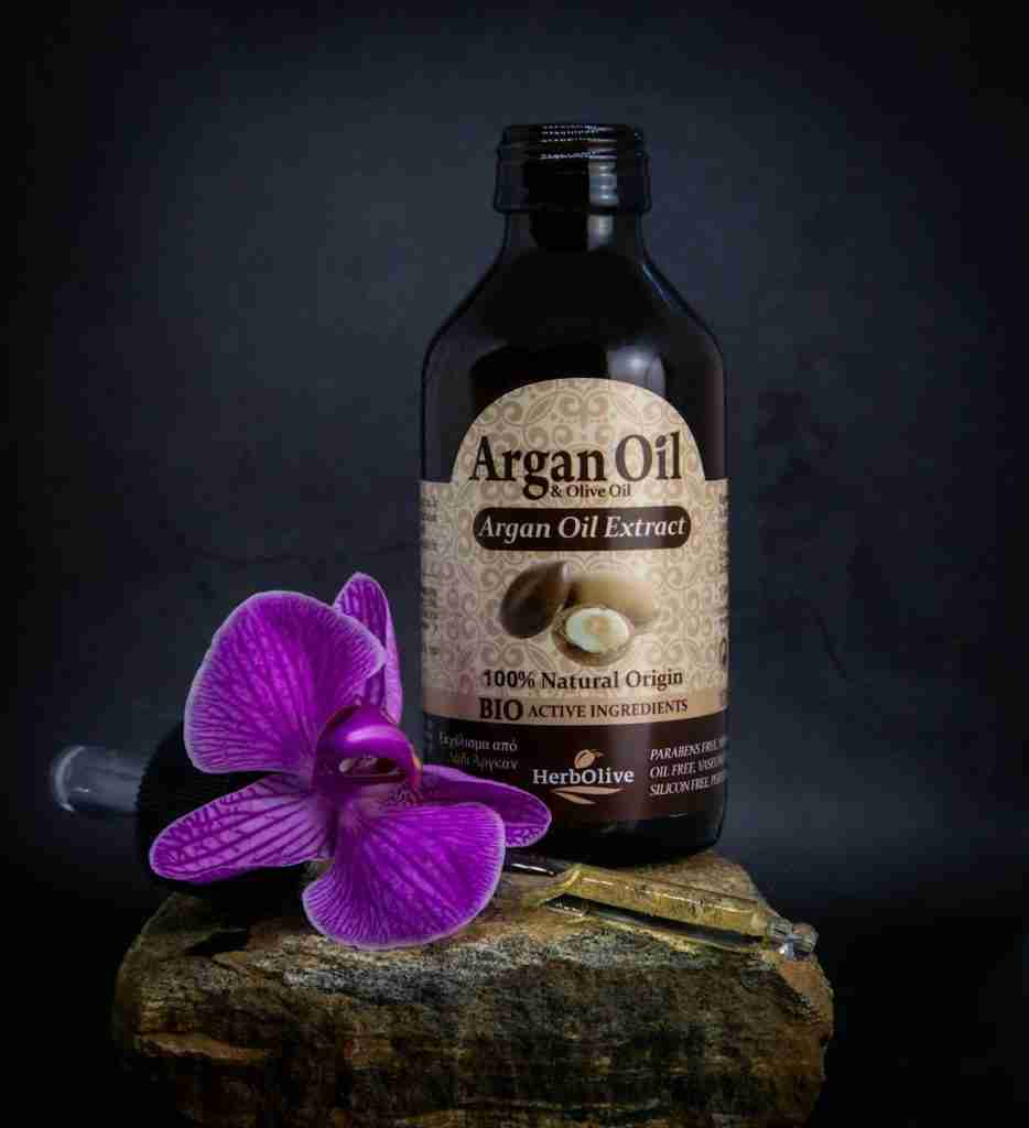 Organic Oils Extract in a Bottle Fun Facts About Morocco